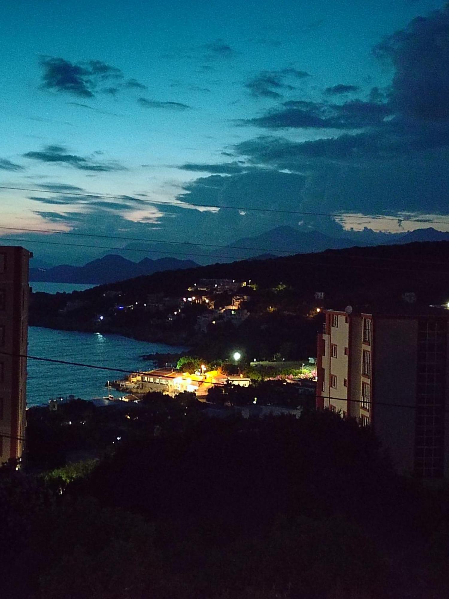 Apartmani Ljubica Utjeha Ngoại thất bức ảnh