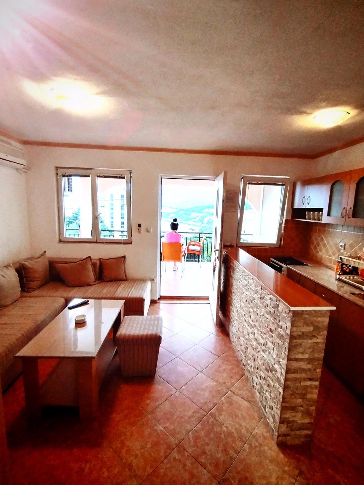 Apartmani Ljubica Utjeha Ngoại thất bức ảnh